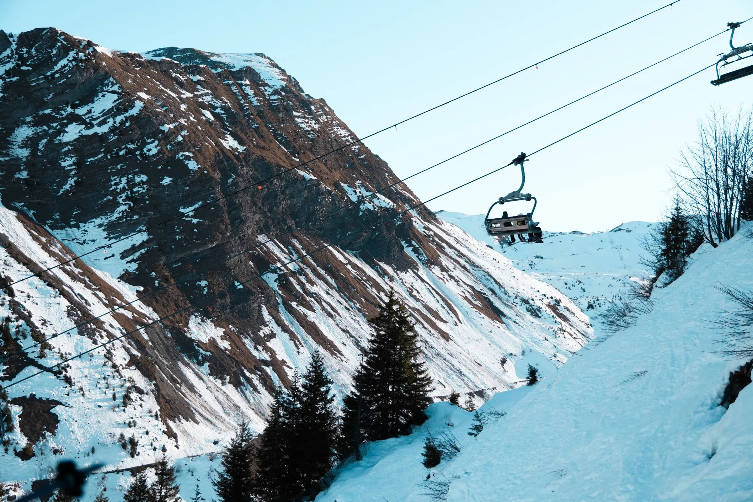 A cliffside face above a Portes du Soleil chairlift.
